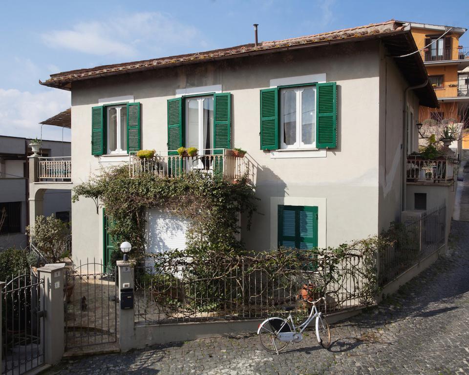 Guest House Trevignano Romano Habitación foto