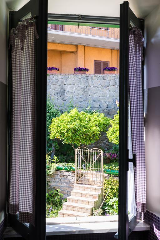 Guest House Trevignano Romano Exterior foto